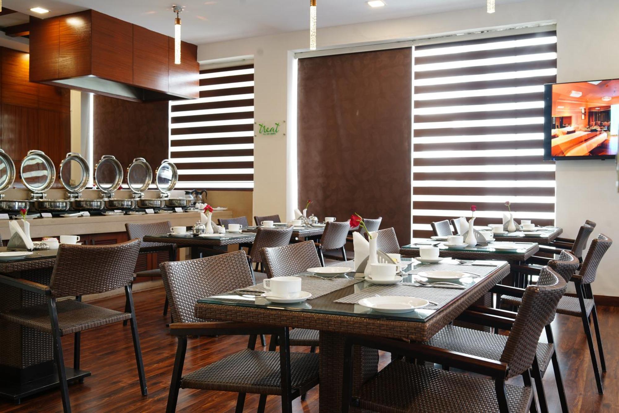 Zip By Spree Hotels Delhi Greater Kailash Nueva Delhi Exterior foto