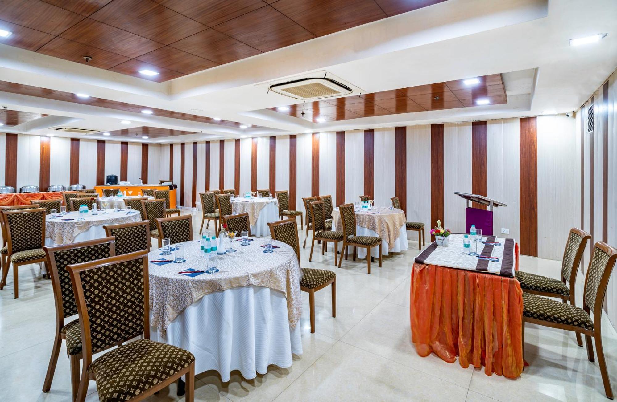 Zip By Spree Hotels Delhi Greater Kailash Nueva Delhi Exterior foto