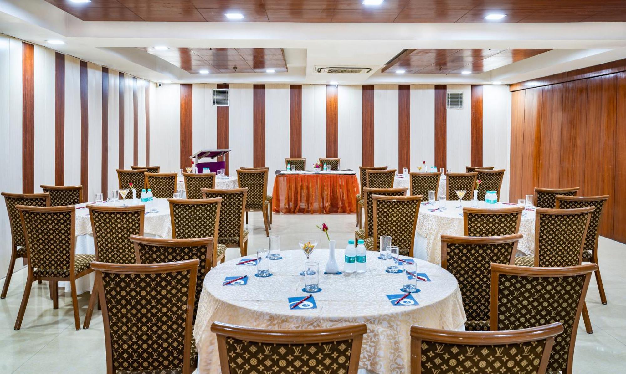 Zip By Spree Hotels Delhi Greater Kailash Nueva Delhi Exterior foto